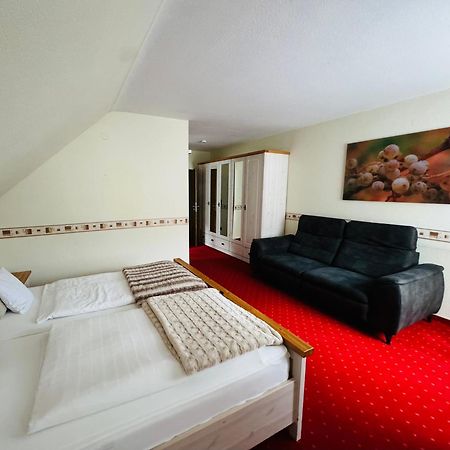 Hotel Schwanenweiher Bad Bertrich Exteriör bild